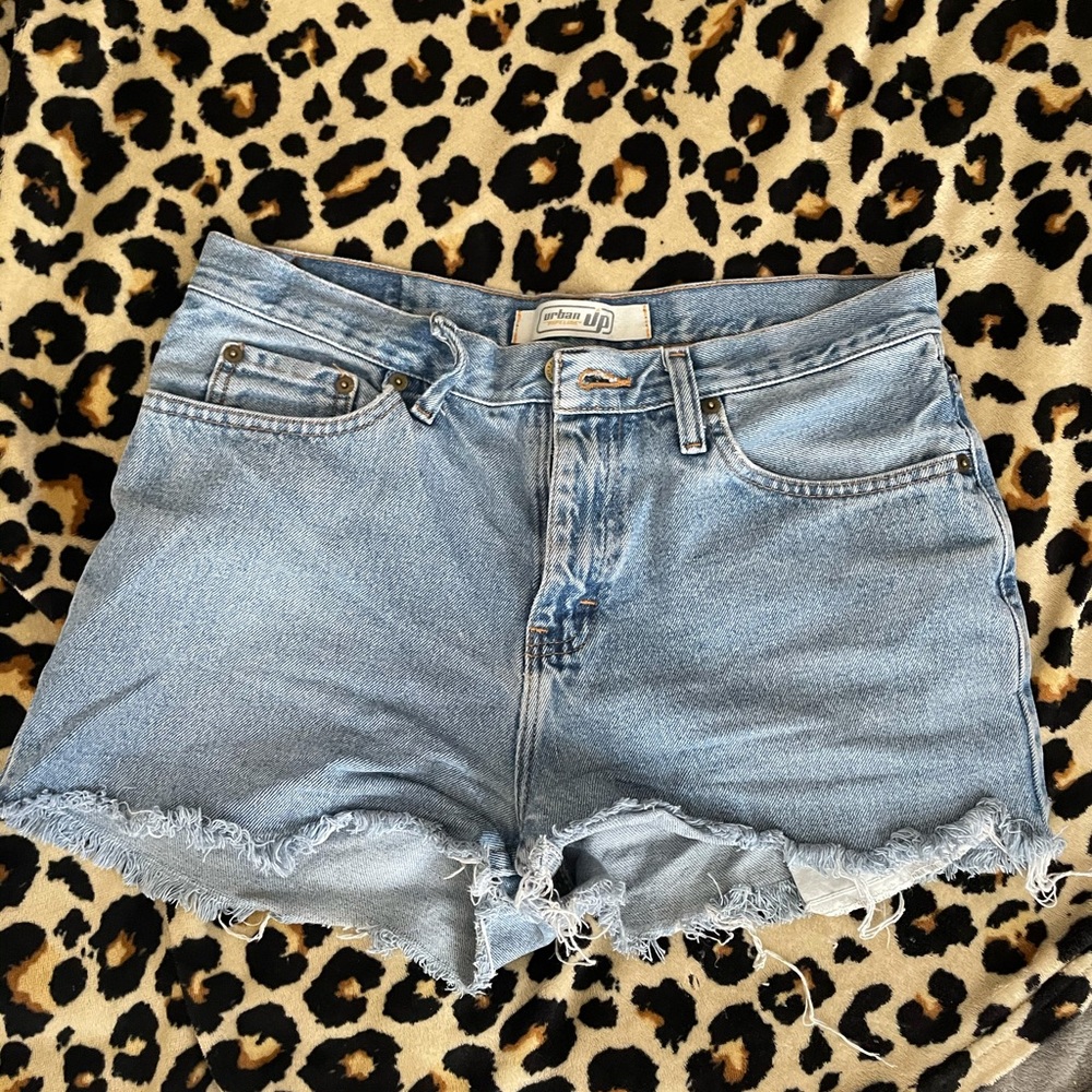 Jean shorts!